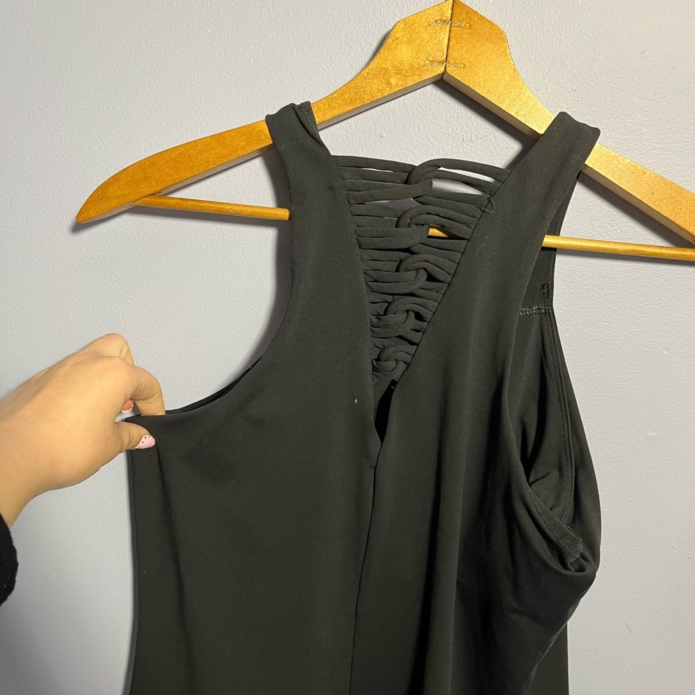 🦋Fabletics workout tank🦋 - Picture 4 of 5